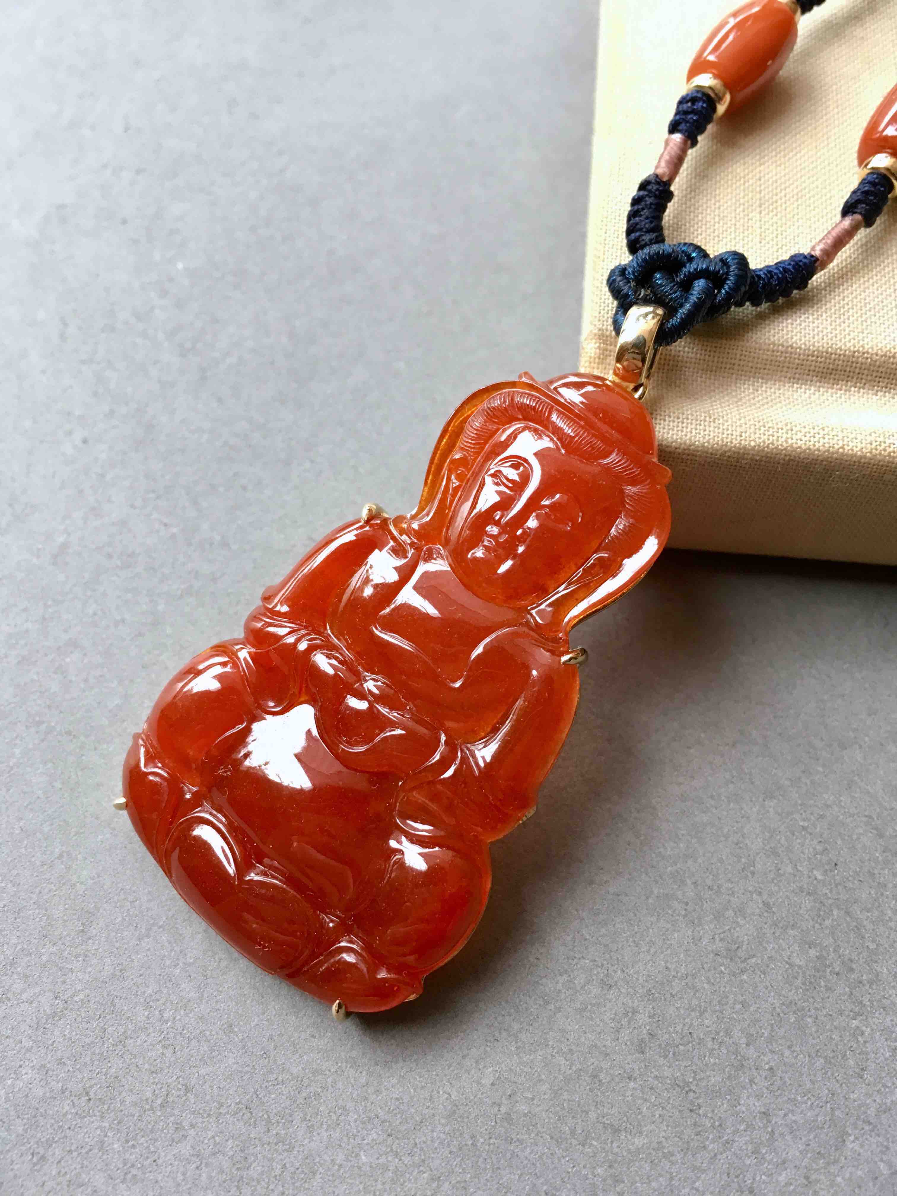 收藏级别的翡翠红翡观音18k黄金镶嵌