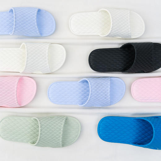 日式无味家居室内防滑软底情侣拖鞋 商品图3