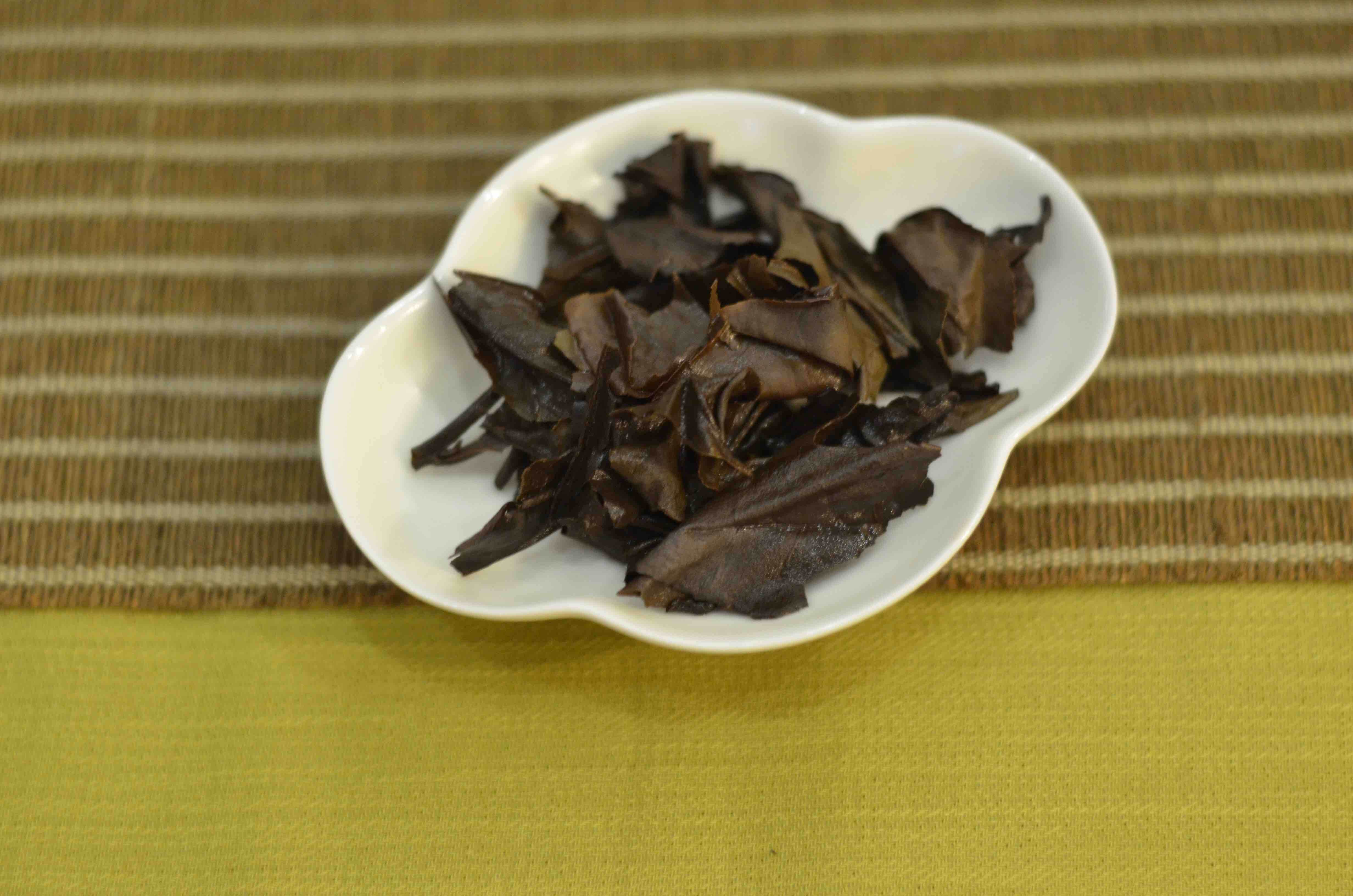 清如許藏茶 | 2014年福鼎白茶【藏白】一级寿眉100克小饼 10饼一提