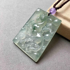 冰种飘花翡翠马牌