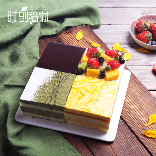 2磅四季慕斯蛋糕 商品图0