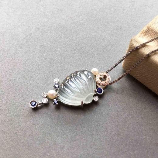 高冰种翡翠贝壳18k白金钻石镶嵌 商品图0