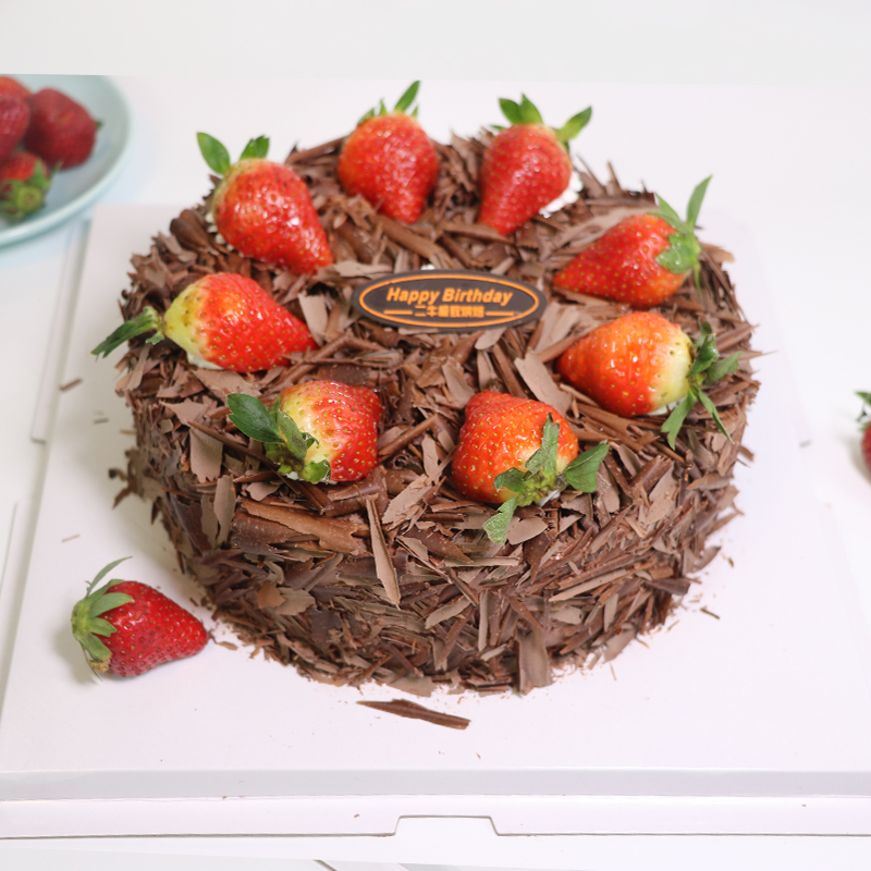 八寸黑森林慕斯