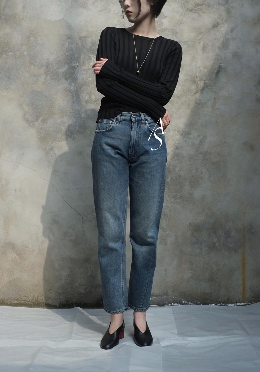 toteme 18ss 水洗蓝松身牛仔裤