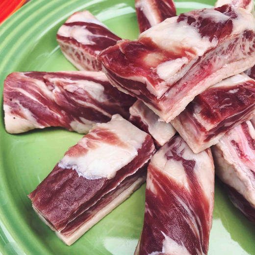 颜派生活已售2000多斤新西兰谷饲精品牛肋条1kg进口原包装0差评口碑