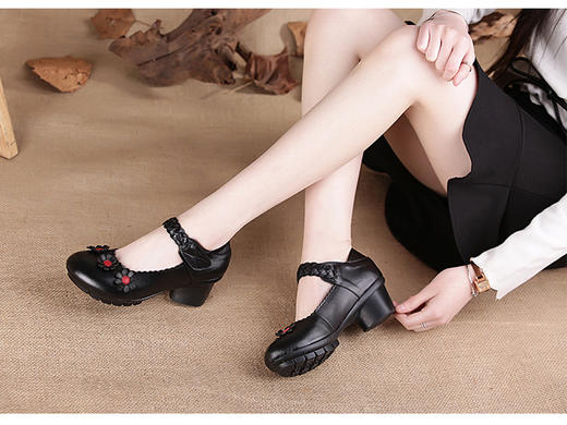 C 3598-1  春季新款休闲牛皮单鞋 商品图1