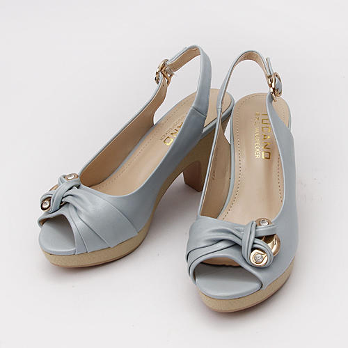 天蓝色plover啄木鸟秋冬时尚露趾凉鞋女性感百搭气质细跟高跟鞋c46