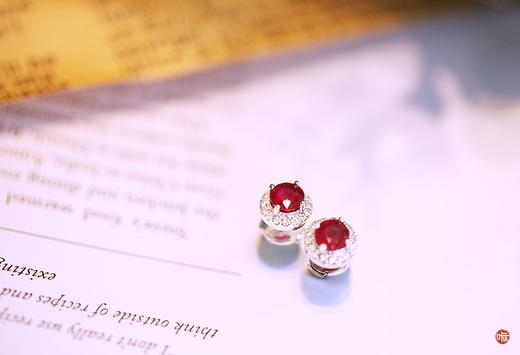 红宝石耳钉（现货已出，须定制） 商品图0