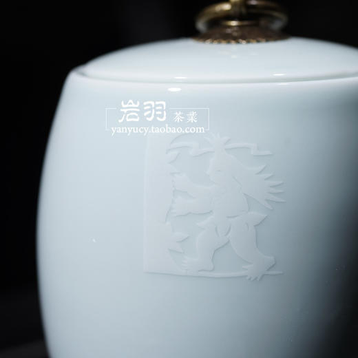 澜沧古茶茶具【青瓷鼓形醒茶罐】藏养茶叶罐 可装100克左右 商品图3