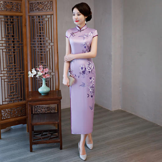 qd2060时尚修身改良仿真丝侧开叉旗袍
