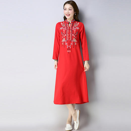 复古刺绣民族风棉麻连衣裙 货号GGJ7002 商品图0