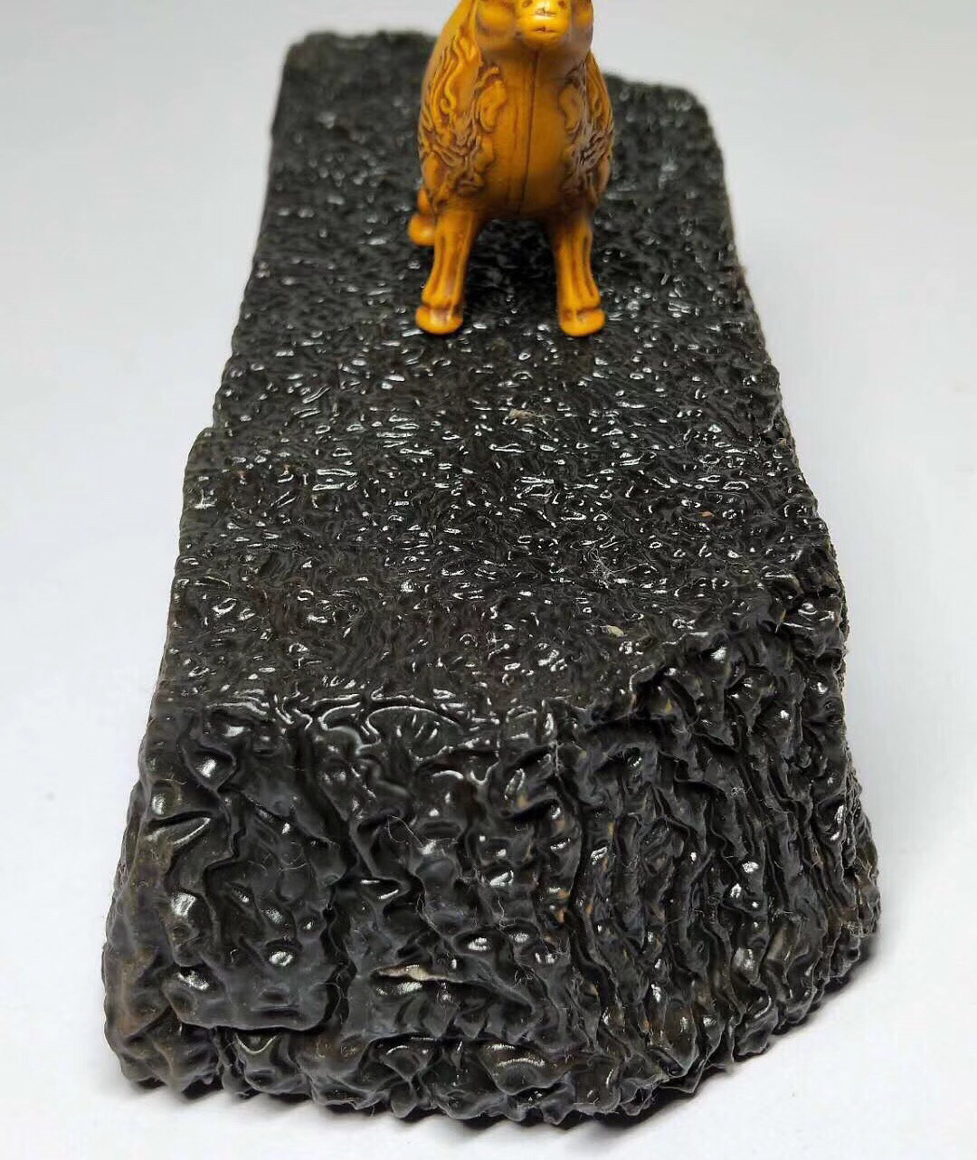 新疆罗布泊黑纹路泥石 质地细腻 满纹无伤 世间仅此一件