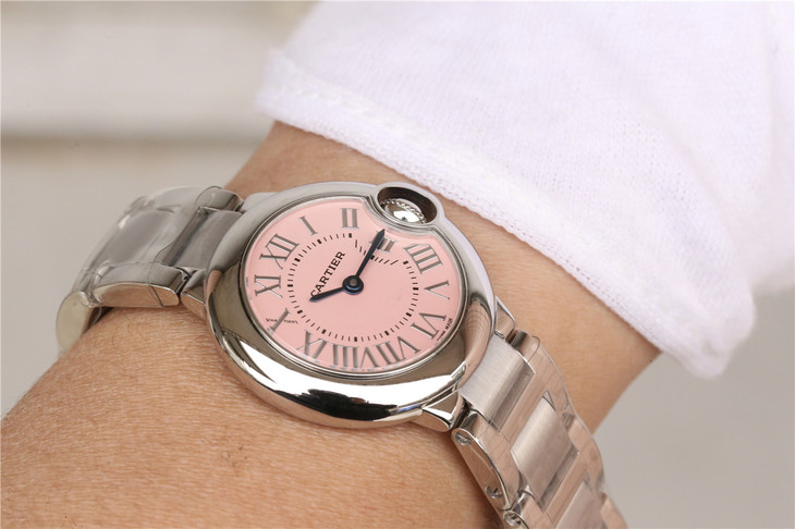 哪家工厂的卡地亚蓝气球复刻手表**?