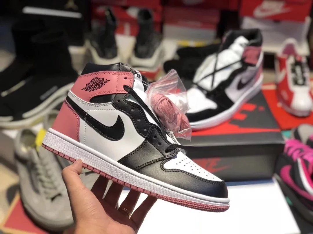 air jordan aj1乔1代脏粉黑脚趾男鞋篮球鞋 861428-101