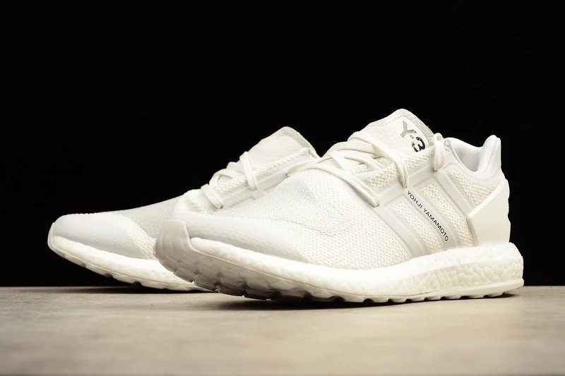 pure boost "triple white" 白 by8955 男款