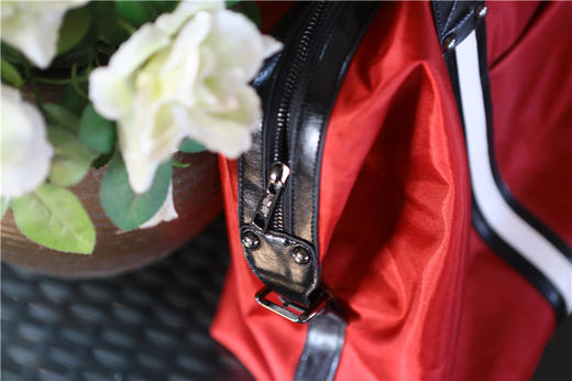 山谷居民原创品牌苗绣公文包——雅毕基 商品图4