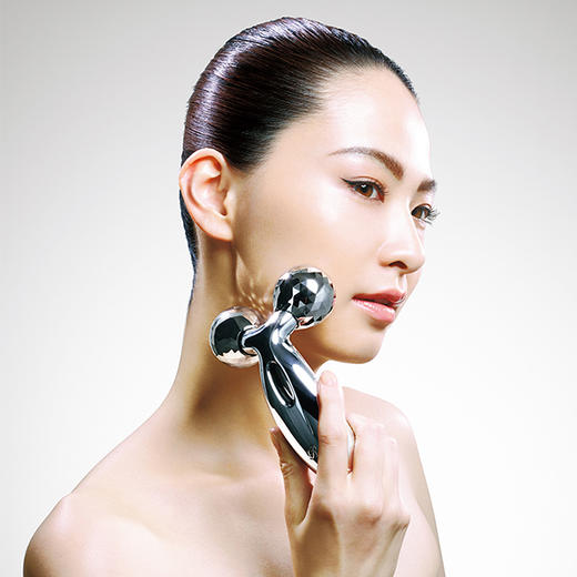 ReFa铂金微电流美容仪（脸部、身体两用） | 700万精致女人挚爱的专业美容仪 商品图0