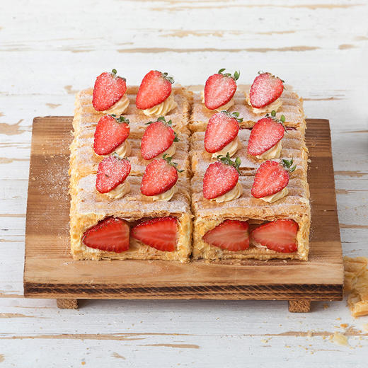 【大连】草莓拿破仑6块-幸福下午茶 商品图1