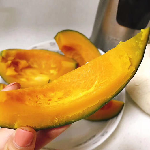 【特级富硒小南瓜】国内培育。山东基地以及种植，生长周期更长，口感更甜更粉更糯。宝宝辅食，家里熬粥，爆品营养南瓜来袭！ 商品图2