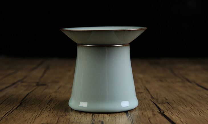 龙泉青瓷 省工艺美术大师王利军"敦厚"铁胎茶具七件套&陈小波"暗香"一