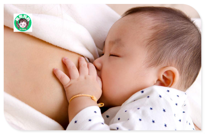 如何给新生儿快速换纸尿裤？