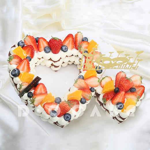 “相依”（当季时令水果，2磅为实心爱心1个） 商品图1