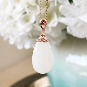 18K玫瑰金和田玉（白玉）镶钻水滴吊坠--天鹅 13*25mm