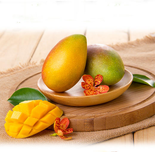 海南树上熟贵妃芒果 1箱约4斤装礼盒 皮薄核薄 多汁香甜 商品图8