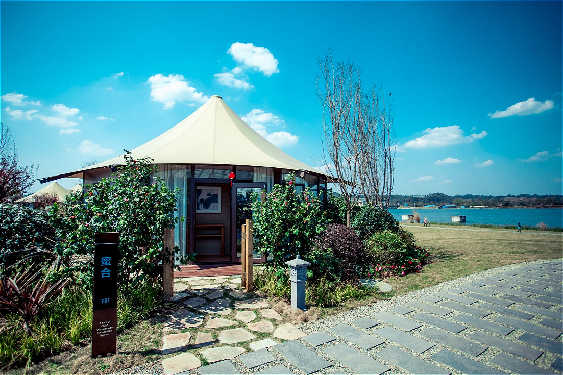 【眉山汉阳湖·223号民宿】独栋单房/2房，岷江边汉阳湖畔·春光正好，住湖边独栋帐篷套房房！