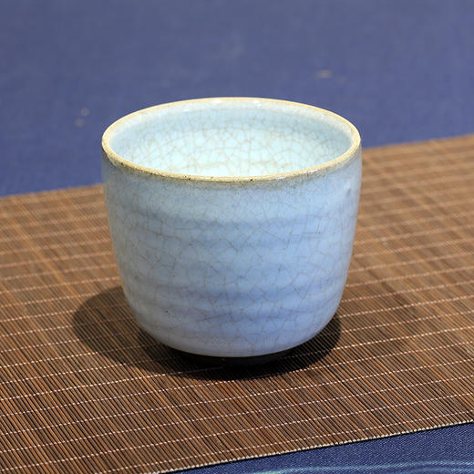 台湾洪琦轩冰裂纹大碗 商品图8