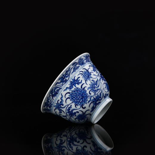 青花一品缠枝莲纹杯 商品图3