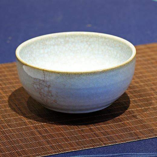 台湾洪琦轩冰裂纹大碗 商品图2