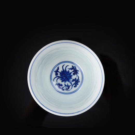 青花一品缠枝莲纹杯 商品图2
