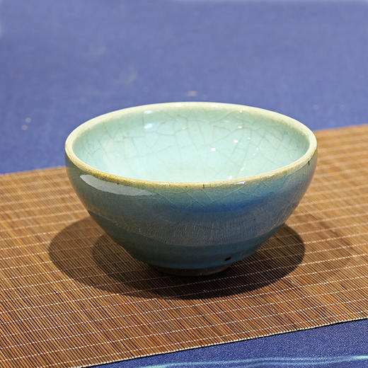 台湾洪琦轩冰裂纹大碗 商品图11