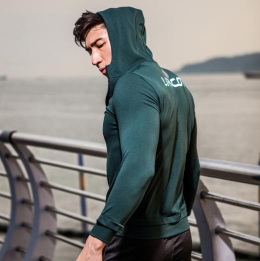 【户外运动】秋季新款男装 运动户外跑步服 登山休闲连帽上衣男 商品图4