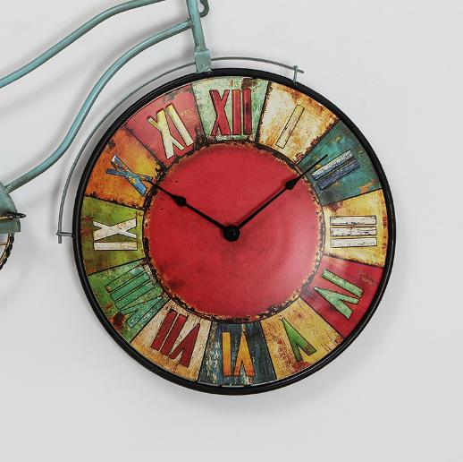 【家居百货】。自行车挂钟 铁艺创意复古怀旧时钟 美式乡村咖啡厅装饰壁钟表 商品图1