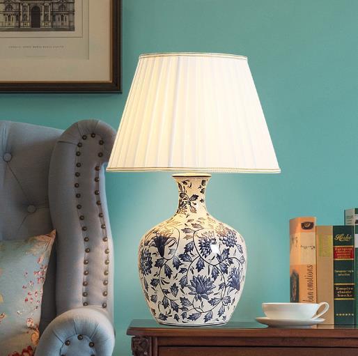 【家居百货】。新中式青花瓷台灯 家居卧室书房温馨氛围灯青花瓷台灯 商品图1