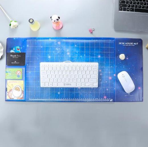 【鼠标垫】。办公写字垫星空图案清新多功能超大电脑桌垫 防水垫/鼠标垫 商品图3