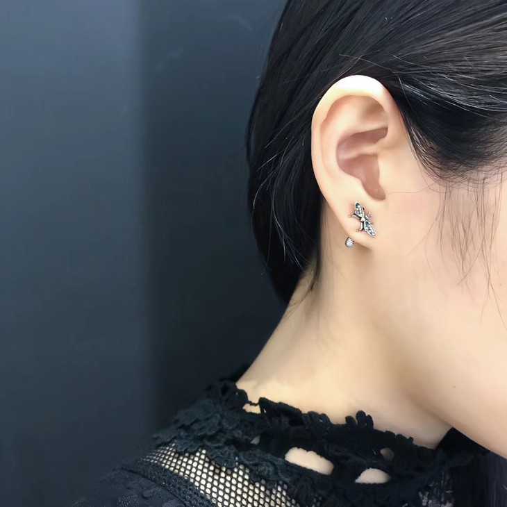 编码cde2016018年新款迪奥彩钻jadior不对称耳钉耳环