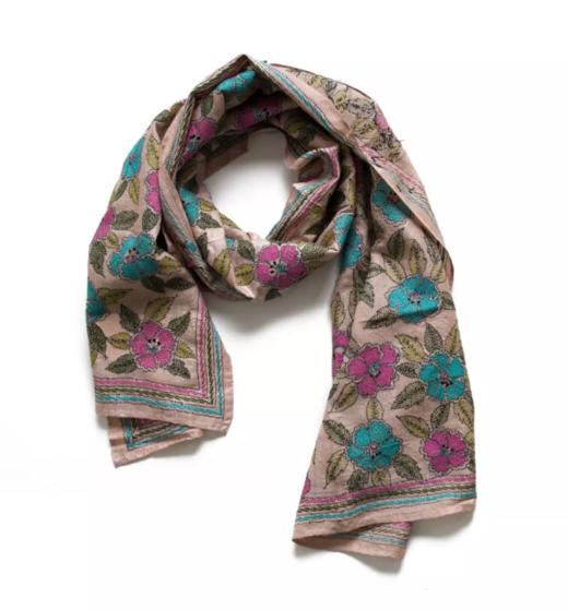 印度进口真丝手工刺绣围巾s37