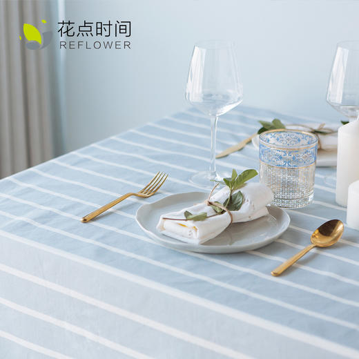 Slowly 流年蓝白条纹防水桌布，100%棉材质，单面纳米涂层处理，防水防污 商品图1