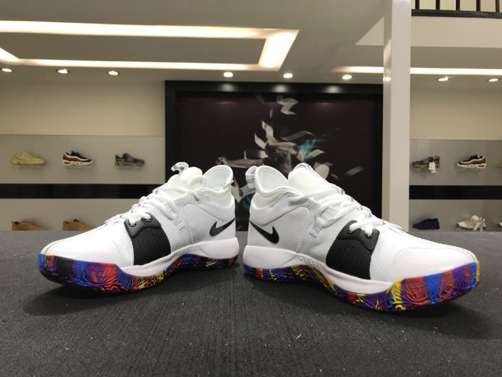 耐克nikepg2ncaa彩虹底实战篮球鞋aj5164100