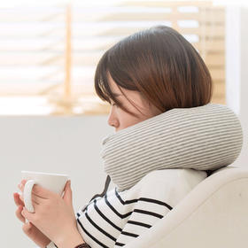 良品U型枕头护颈枕靠枕高分子纤维颗粒舒适透气