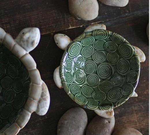 【家居摆件】。创意彩色釉陶瓷摆件乌龟盆 钥匙糖果盘/烟灰缸工艺品 商品图0