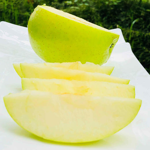 日本青森王林苹果  |    果子碧绿清新 果肉紧实清脆  甜中略带点酸！ 商品图2