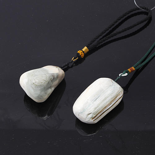 木化石挂件原石手把玩件a17