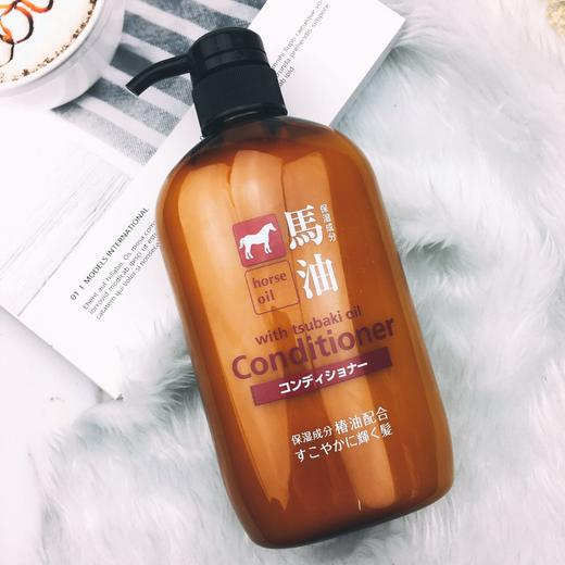 【香港直邮】日本 熊野油脂 无硅弱酸性马油洗发水无硅油洗发护发 洗发水 沐浴露 600ml 商品图1