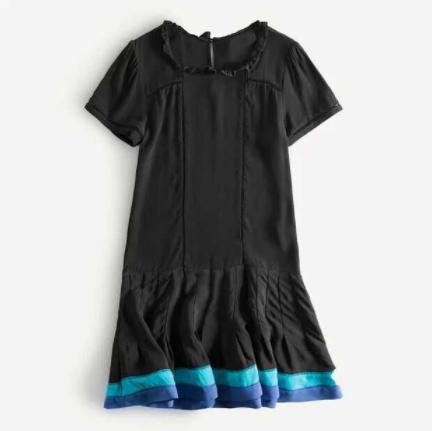 【服饰鞋包】V 活力少女 下摆彩条撞色 律动压褶 网球裙短袖 连衣裙 商品图3