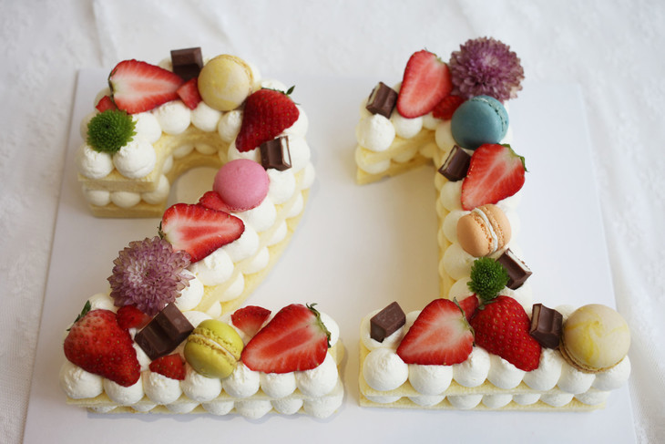 立体造型蛋糕系列 网红数字蛋糕 数字21 如图款式 新鲜水果 动物性淡奶油 米朵手工烘焙