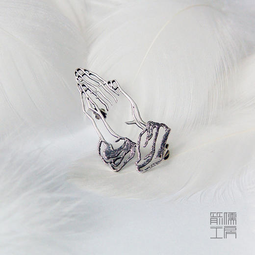  祈祷之手 / 925银胸针【定制：7-15天】 ○ 箭儒工房 商品图1